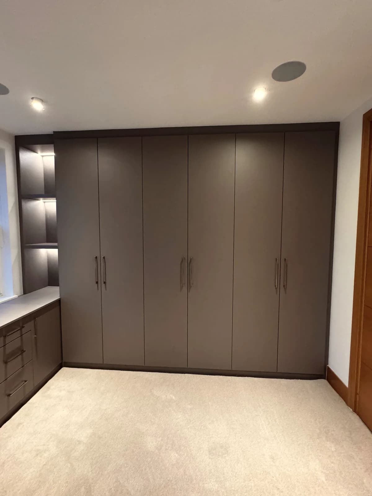 Beautifully fitted bespoke wardrobe by Wardrobe Vintage
